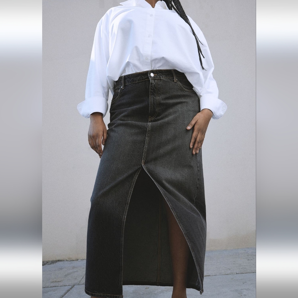 H & M Denim Maxi Skirt in Black Wash, 14